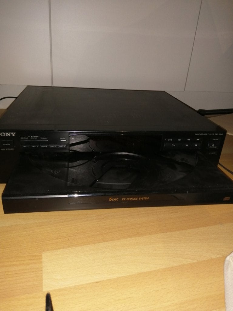 Sony CDP-345, Moins de 40 cm, Ne fonctionne pas, Sony, HD Ready (720p)