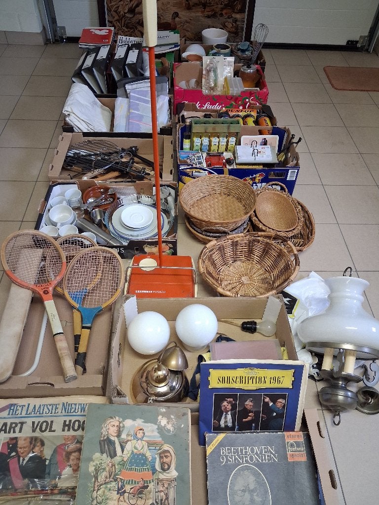Zolderopruiming Rommelmarkt, Ophalen, Gebruikt