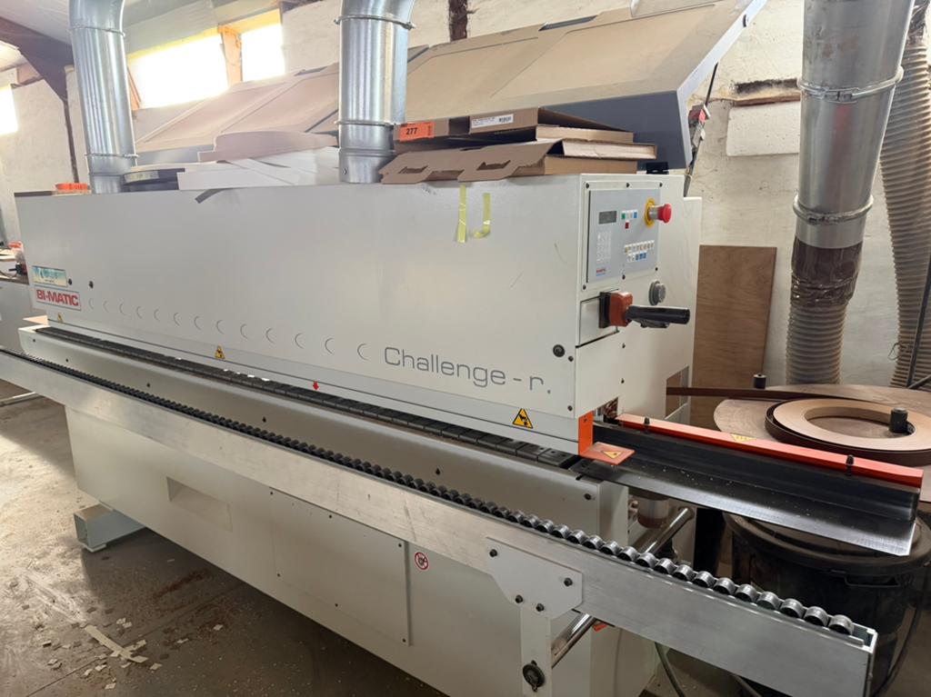 Bi-matic kantenlijmer, Ophalen