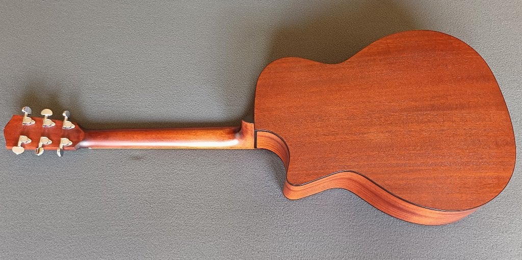 Eastman PCH1 elektro-akoestisch nieuwstaat., Ophalen of Verzenden, Zo goed als nieuw, Western- of Steelstringgitaar, Met (piezo-)element