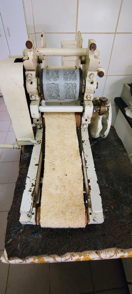 BAKKERIJMATERIAAL : SPECULAAS MACHINE, Ophalen