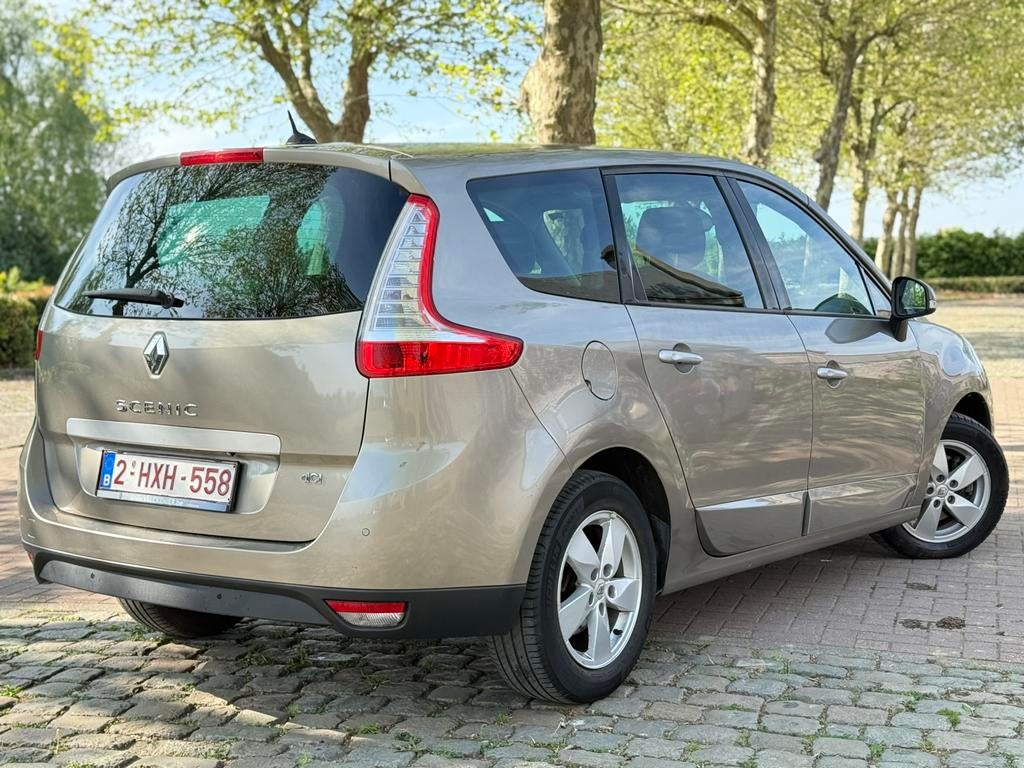 Renault Grand Scenic 1.9 dCi - 80.000 KM !! 5pl. 130 CV, Autos, Euro 5, Achat, Entreprise, Boîte manuelle