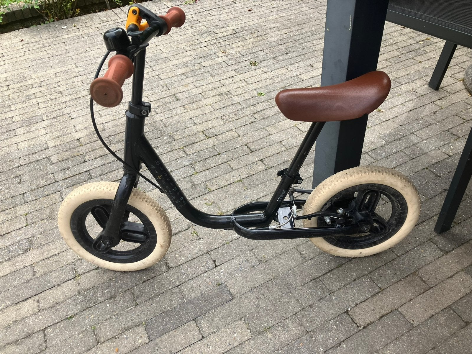 Loopfiets kinderen, Kinderen en Baby's, Speelgoed | Buiten | Voertuigen en Loopfietsen, Ophalen, Zo goed als nieuw, Loopfiets