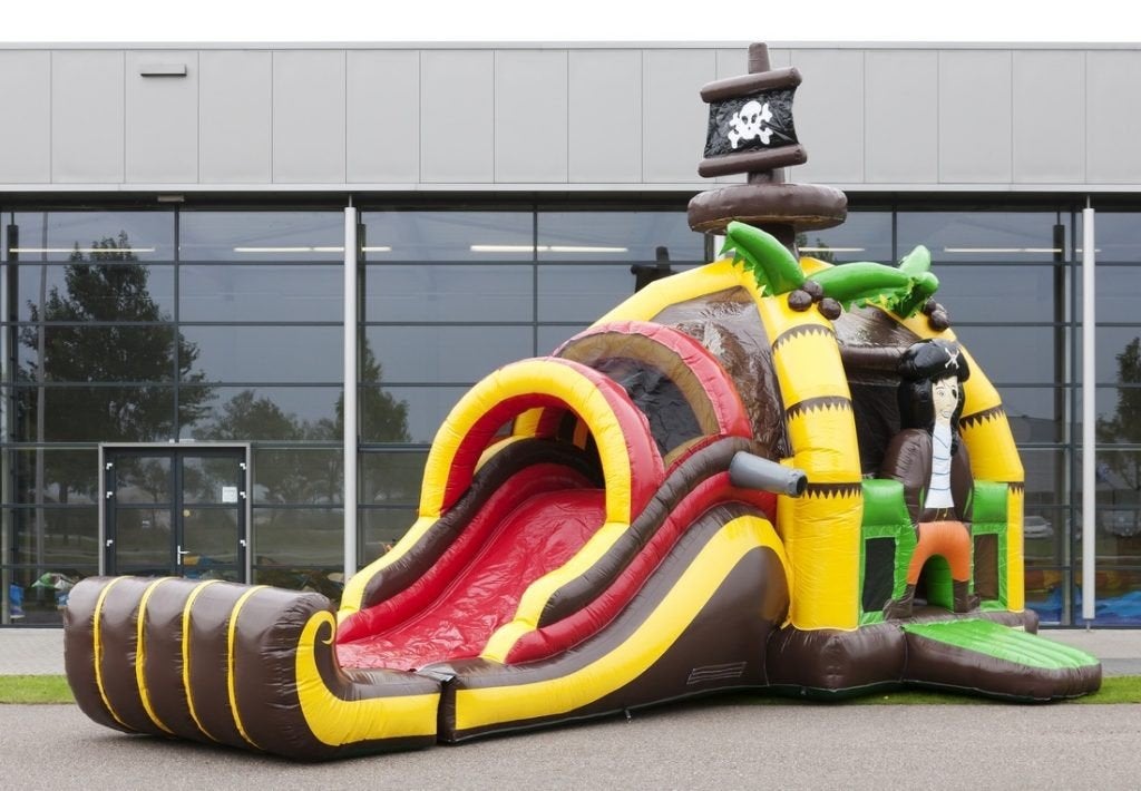 piraten springkasteel te koop, Ophalen, Gebruikt
