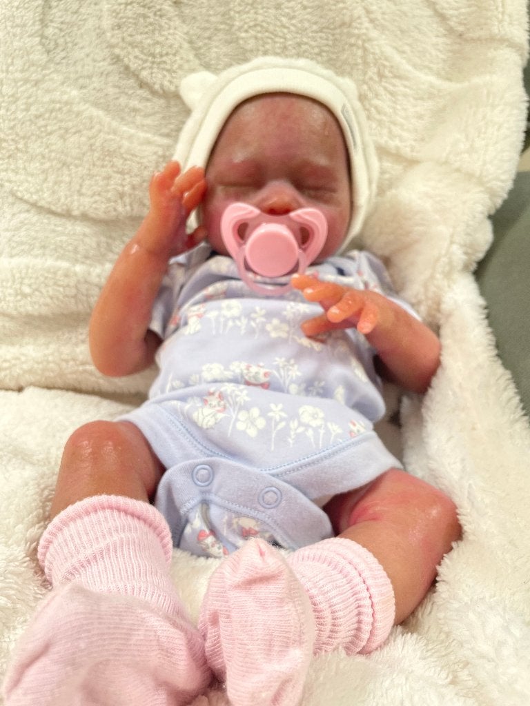donkergetint silicone baby, Verzamelen, Poppen, Ophalen, Zo goed als nieuw, Levensecht of Reborn
