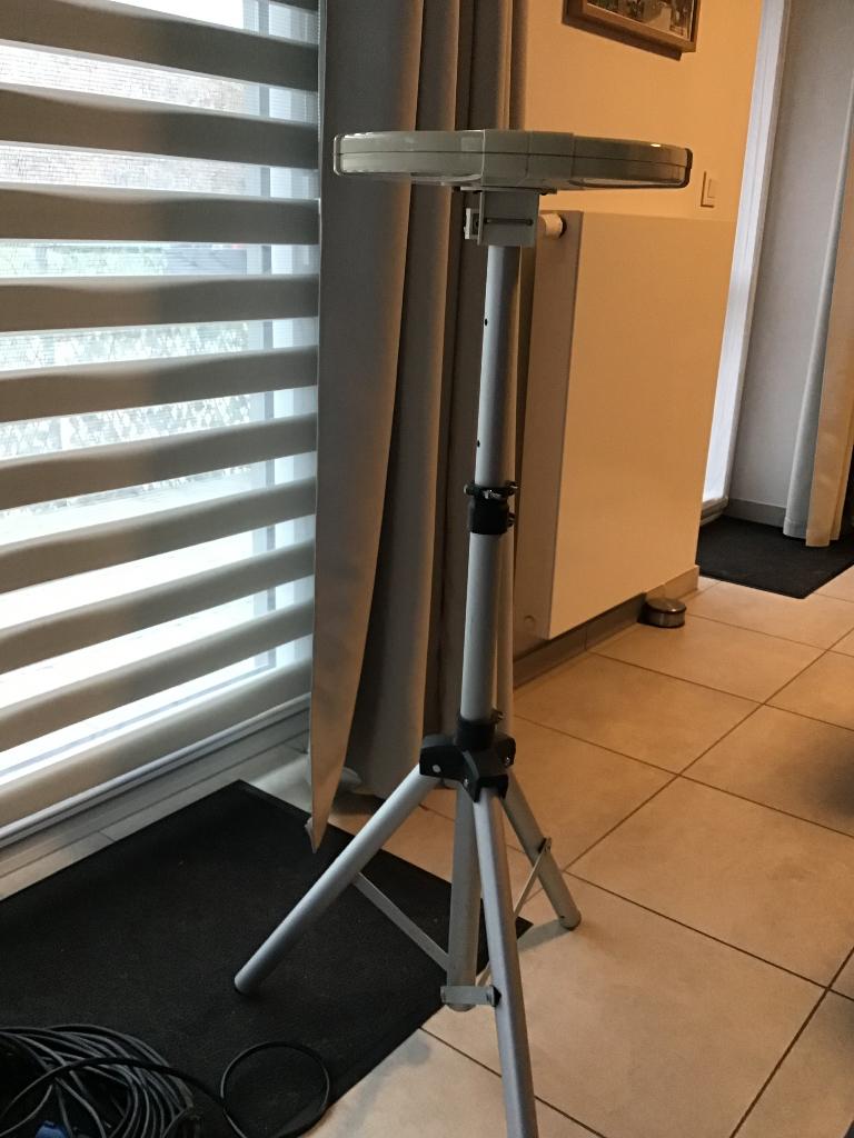 Antenne tv avec décodeur, Caravans en Kamperen, Kampeeraccessoires, Ophalen, Gebruikt