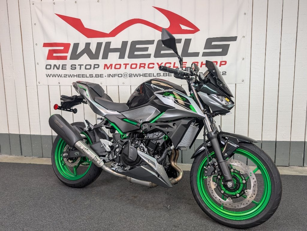 KAWASAKI Z500 SE PERFORMANCE, Entreprise, Occasion, 2 cylindres, Éclairage LED