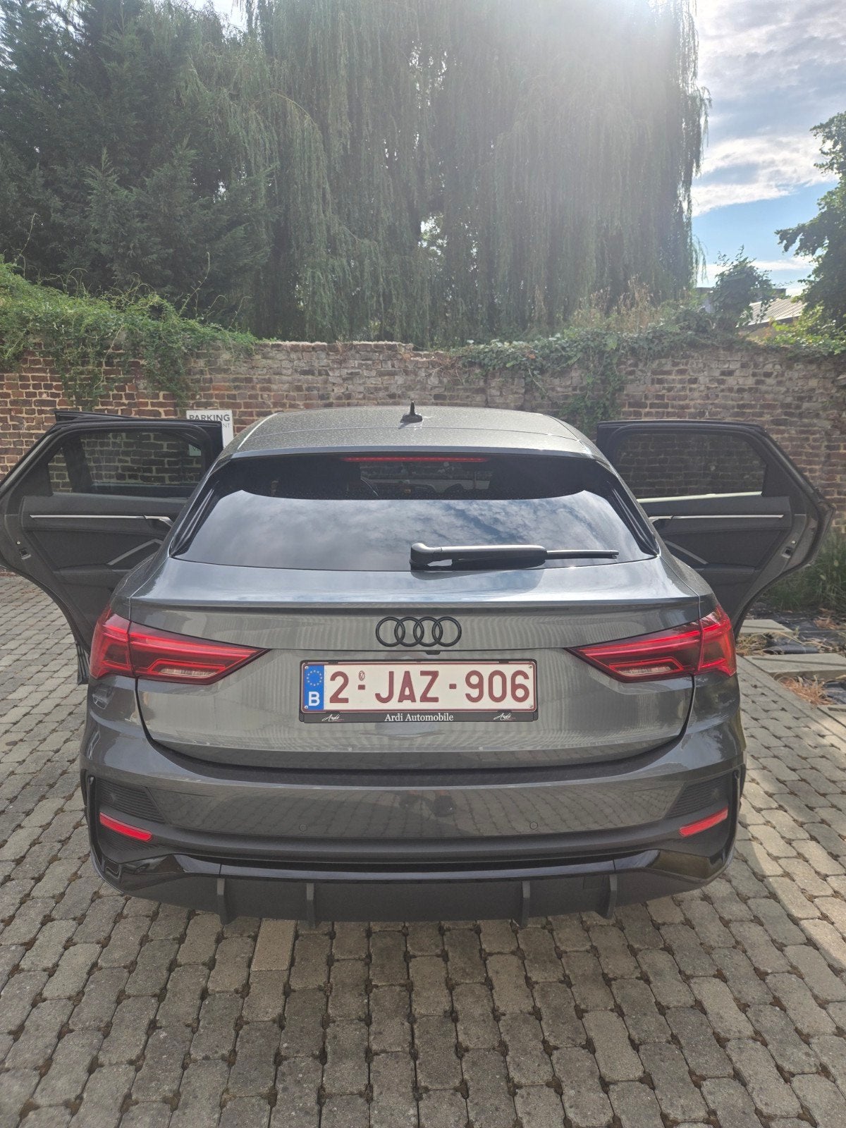 Audi Q3 S-line Automaat 08/2023, Auto's, Automaat, Leder, Grijs, Particulier