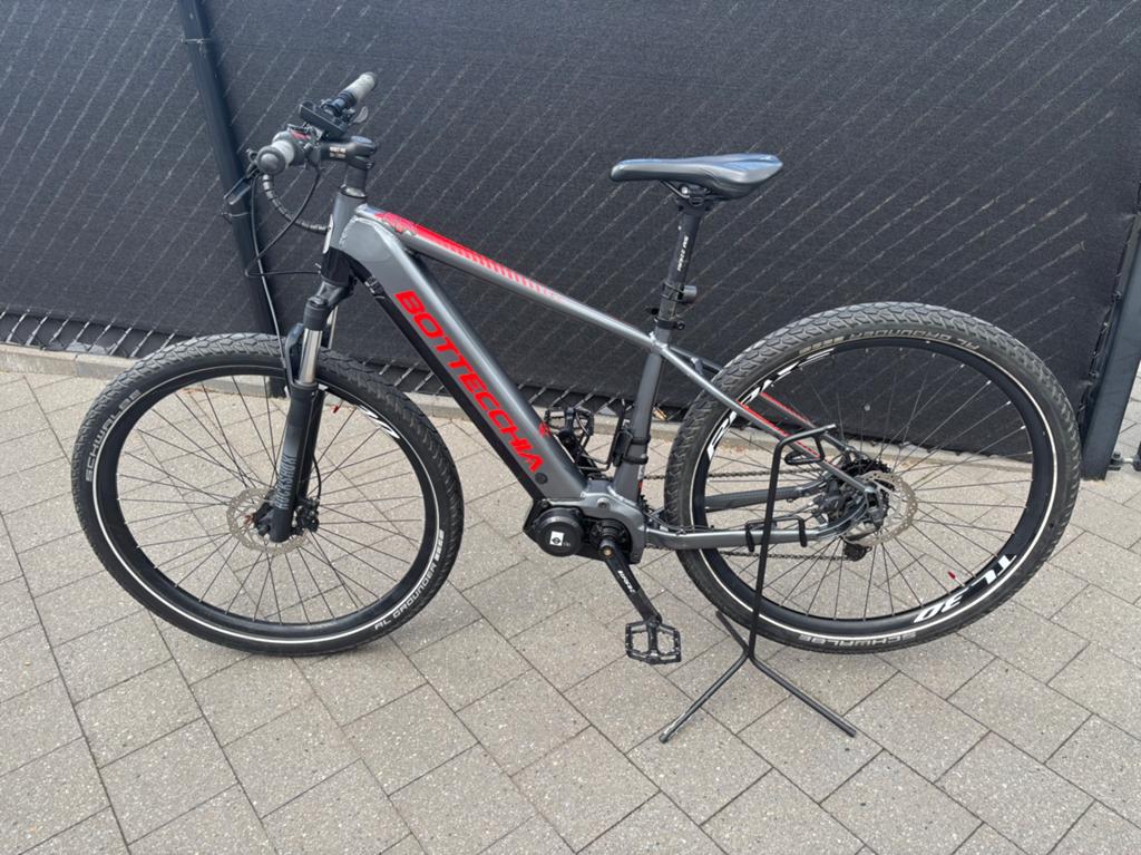 Bottecchia Teaser E-MTB maat 44, Vélos & Vélomoteurs, Vélos | VTT & Mountainbikes, Comme neuf, VTT semi-rigide, Frein à disque