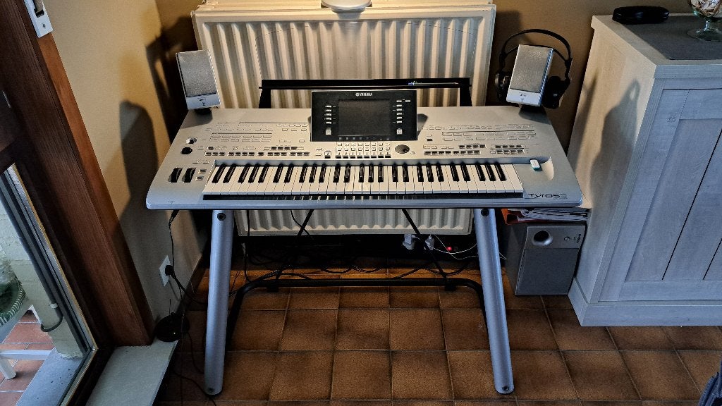 Yamaha keyboard Tyros 3, Muziek en Instrumenten, Ophalen, Yamaha, Aanslaggevoelig, 61 toetsen