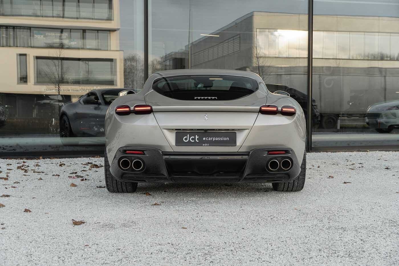 Ferrari Roma 3.9 V8 Grigio INGRID Full Carbon Passenger Disp, Auto's, Automaat, 4 zetels, 456 kW, Beige