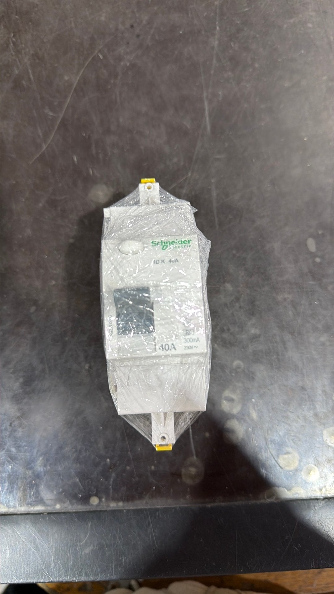 NIEUW ! Schneider Differentieel 40A 300MA, Enlèvement