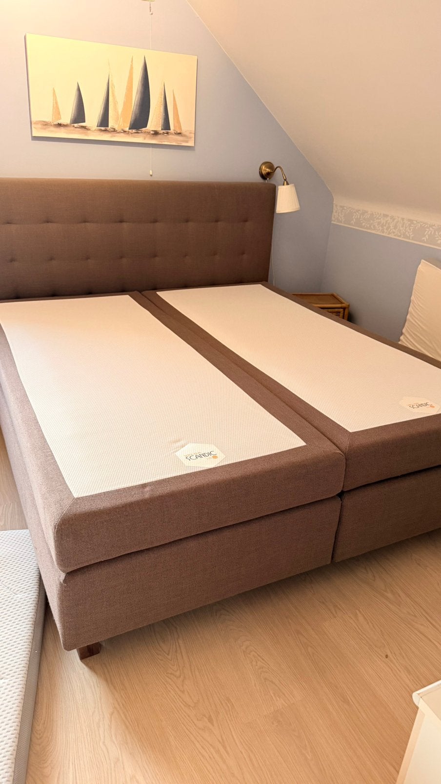 ️ Lit boxspring complet Scandic, Enlèvement, Comme neuf, Brun