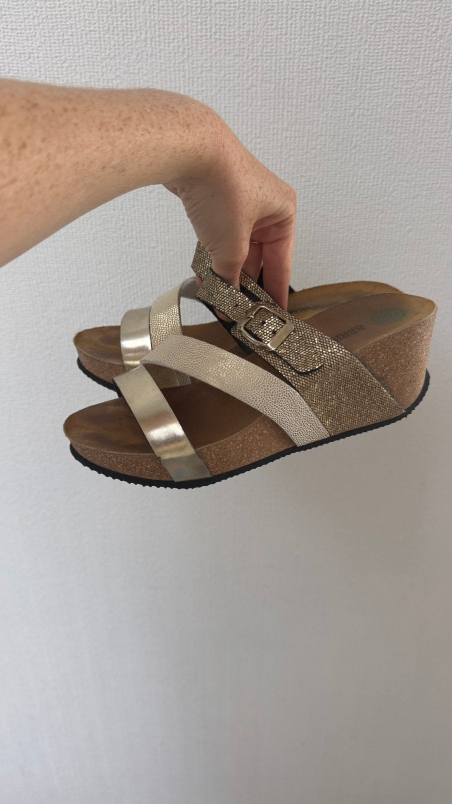 Comfortabele sandalen met sleehak - maat 36, Ophalen, Zo goed als nieuw, Instappers