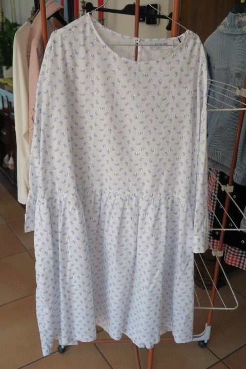 Poplin kleedje nieuw wit blauw print Aglini mt 44, Kleding | Dames, Jurken, Aglini, Blauw, Maat 42/44 (L), Nieuw