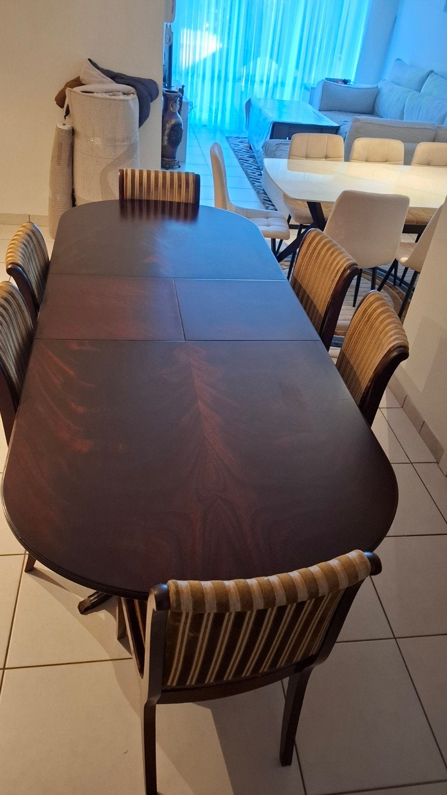 Table acajou extensible 225 cm + 6 chaises + meuble offert, Enlèvement
