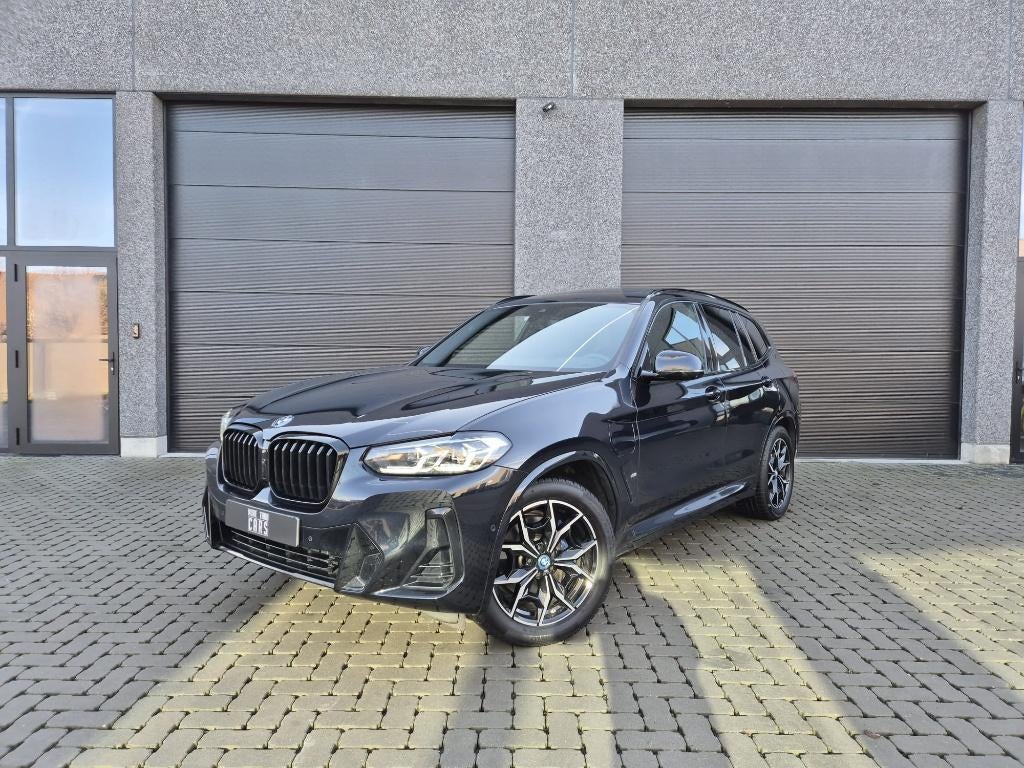 BMW X3 xDrive M-sport Trekhaak Pano Keyless, Auto's, BMW, Automaat, 4 cilinders, 2065 kg, Zwart