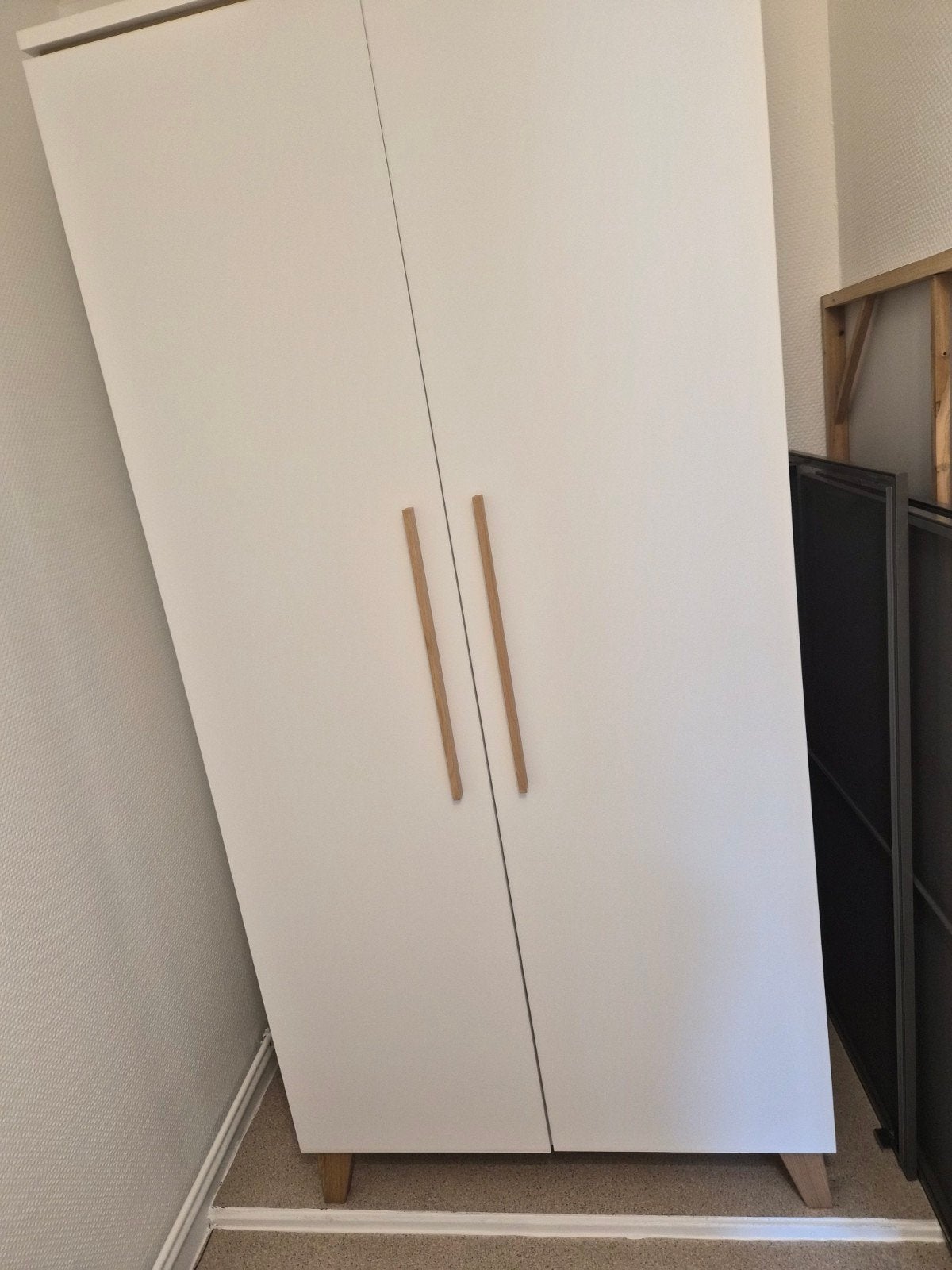 mooie 2 deurskast, Huis en Inrichting, Ophalen, 50 tot 100 cm, Zo goed als nieuw, 150 tot 200 cm