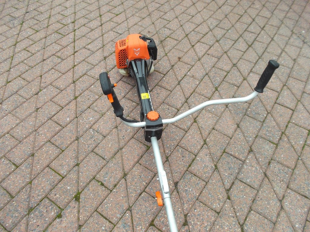 bosmaaier, Tuin en Terras, Ophalen, Zo goed als nieuw, Benzine
