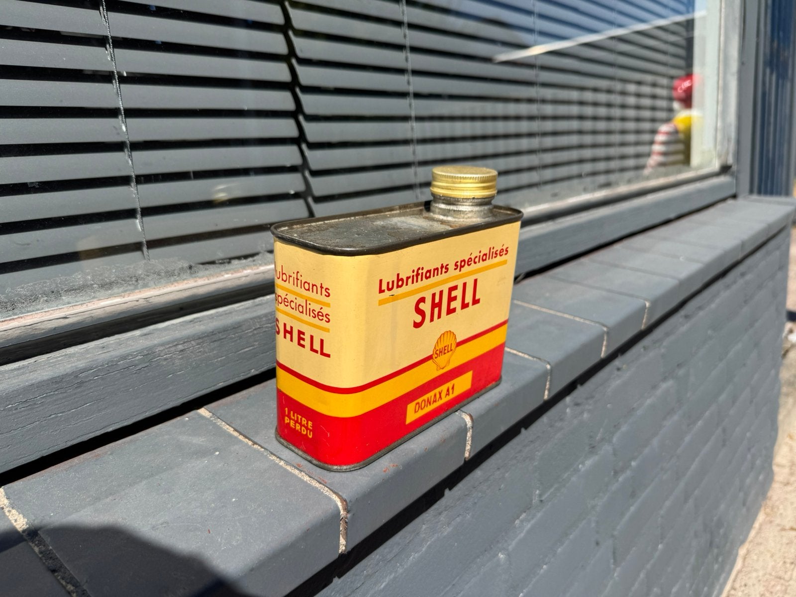 Bidon d'huile SHELL Donax 1 litre, Enlèvement ou Envoi, Utilisé, Autre, Autres marques