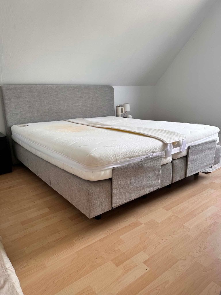 Sommier réglable électriquement 180x200 cm — Top Interieur, Gris, Modern / tijdloos, Enlèvement, Utilisé