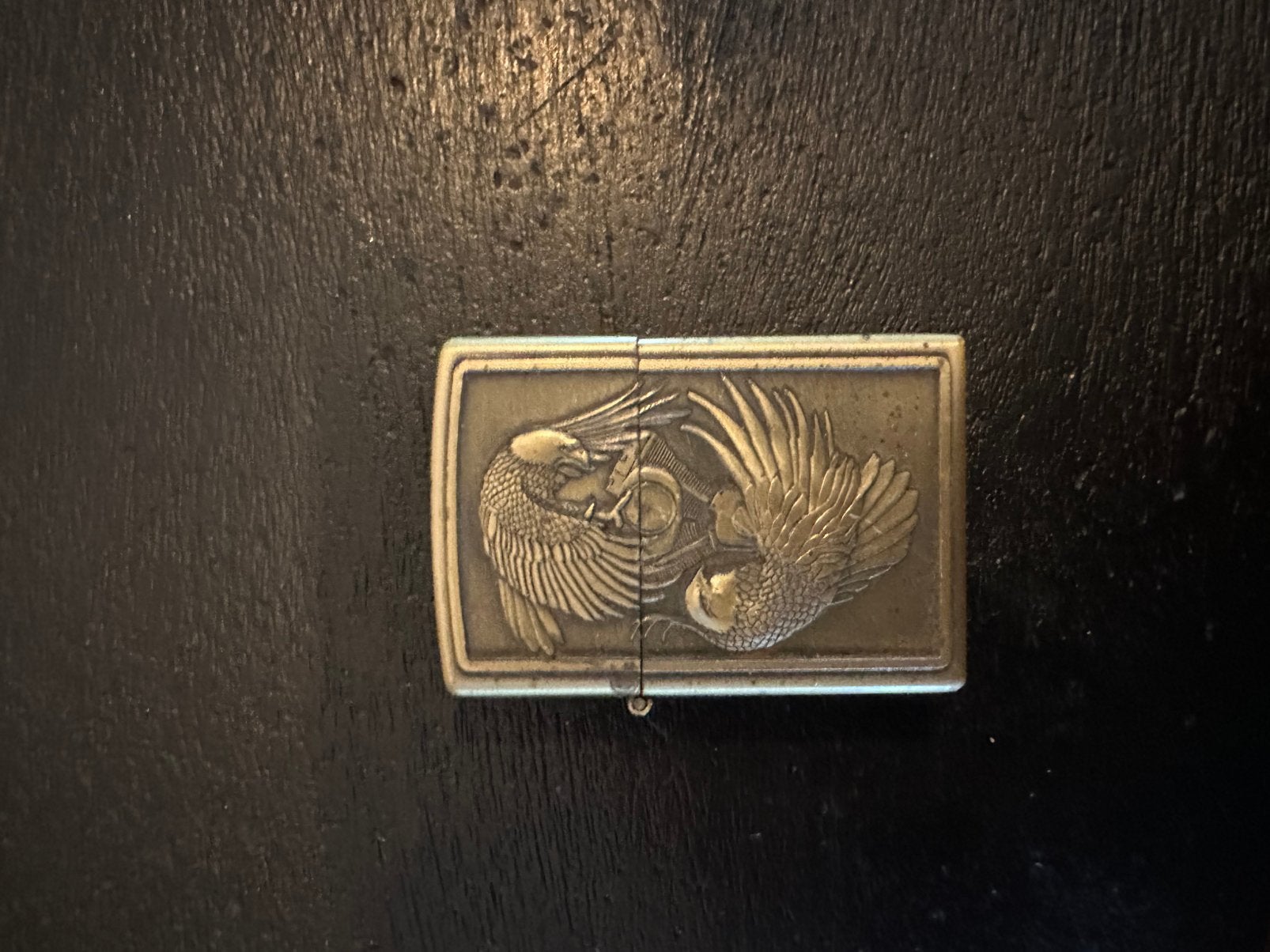 Briquet à essence Kantai Soaring Eagle Emblem, Collections, Articles de fumeurs, Briquets & Boîtes d'allumettes, Enlèvement ou Envoi