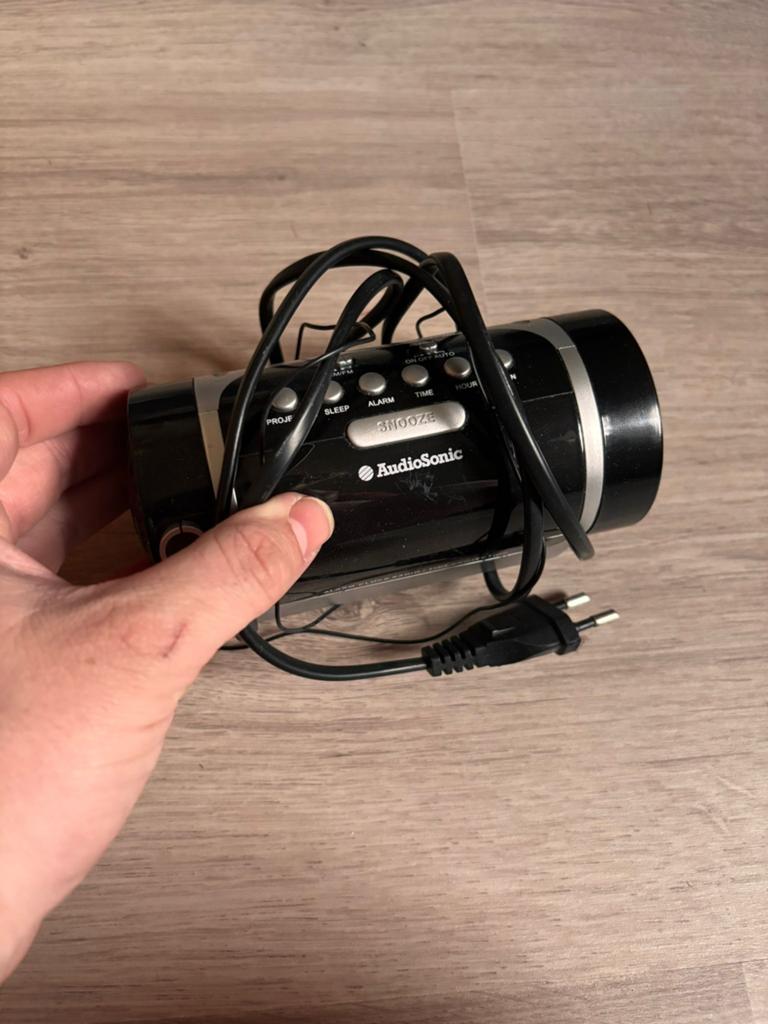 Wekkerradio, Elektronische apparatuur, Wekkers, Ophalen, Zo goed als nieuw