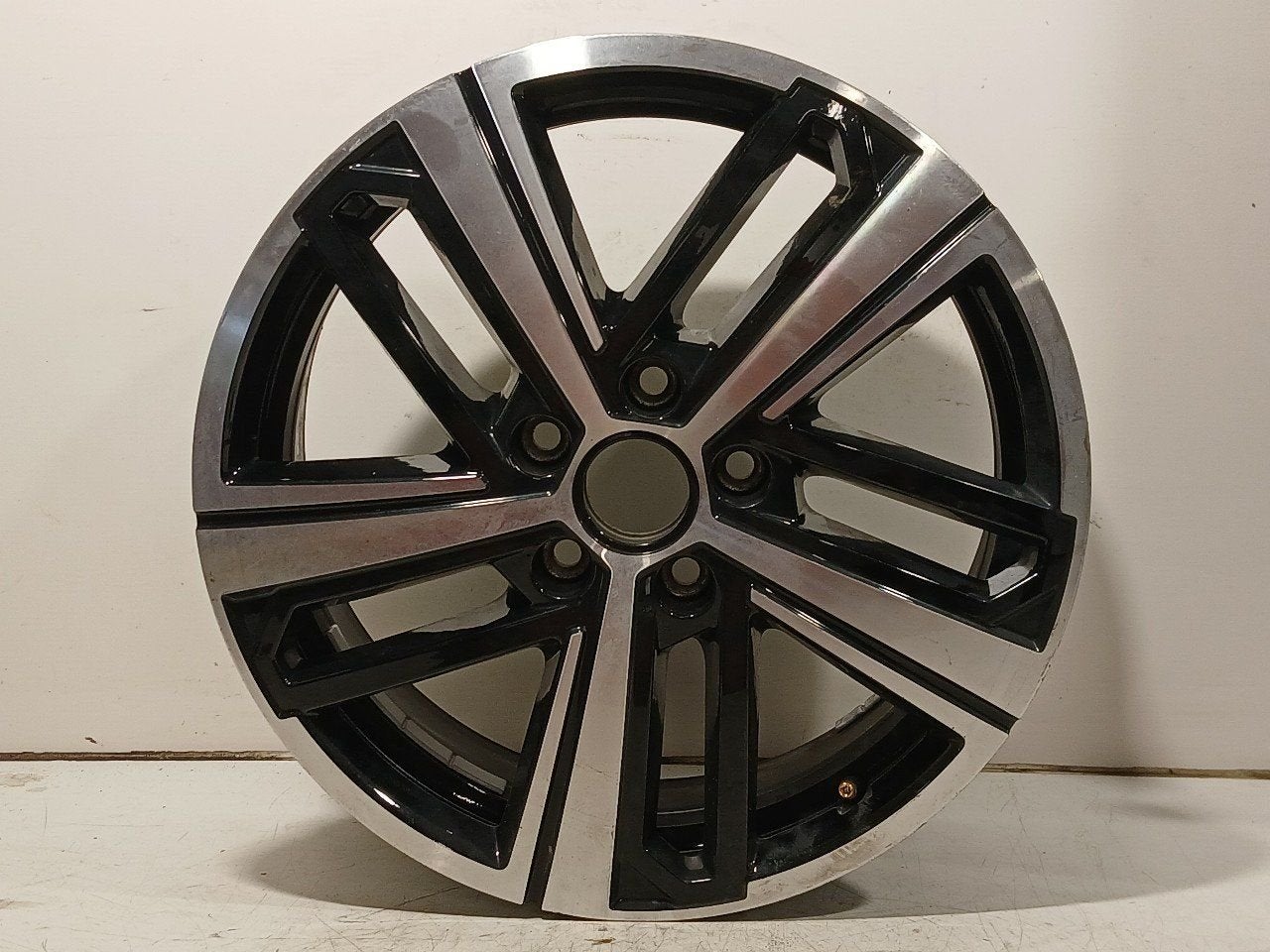 Velg Volkswagen Caddy, Autos : Pièces & Accessoires, Pneus & Jantes, Onderdelen@venauto.nl, Van der Ven Autorecycling B.V., Ettenseweg 76, 4706 PB Roosendaal, The Netherlands