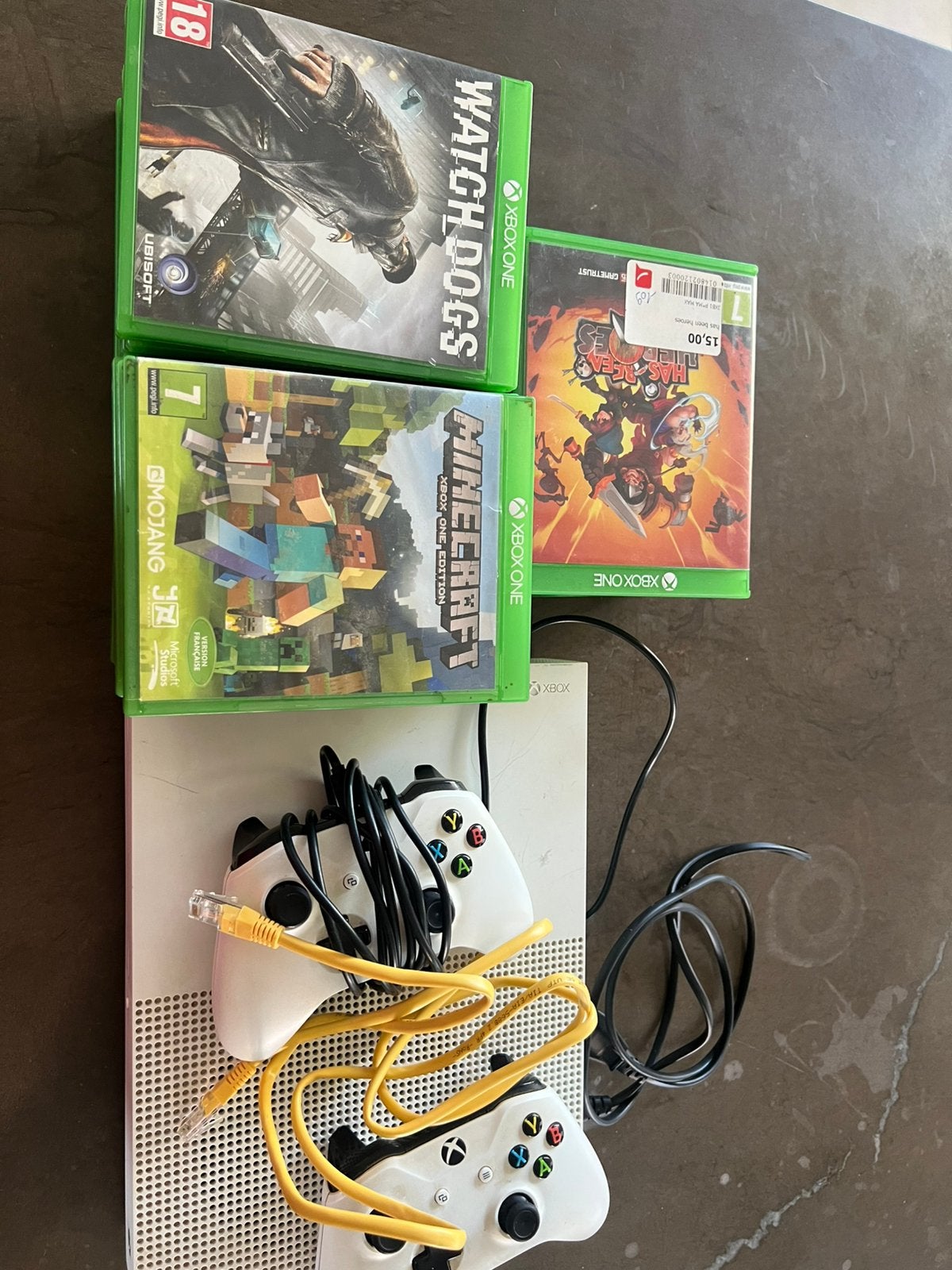 Xbox one S met 27 spellen, Games en Spelcomputers, Ophalen of Verzenden, Gebruikt, Met 2 controllers, Met games