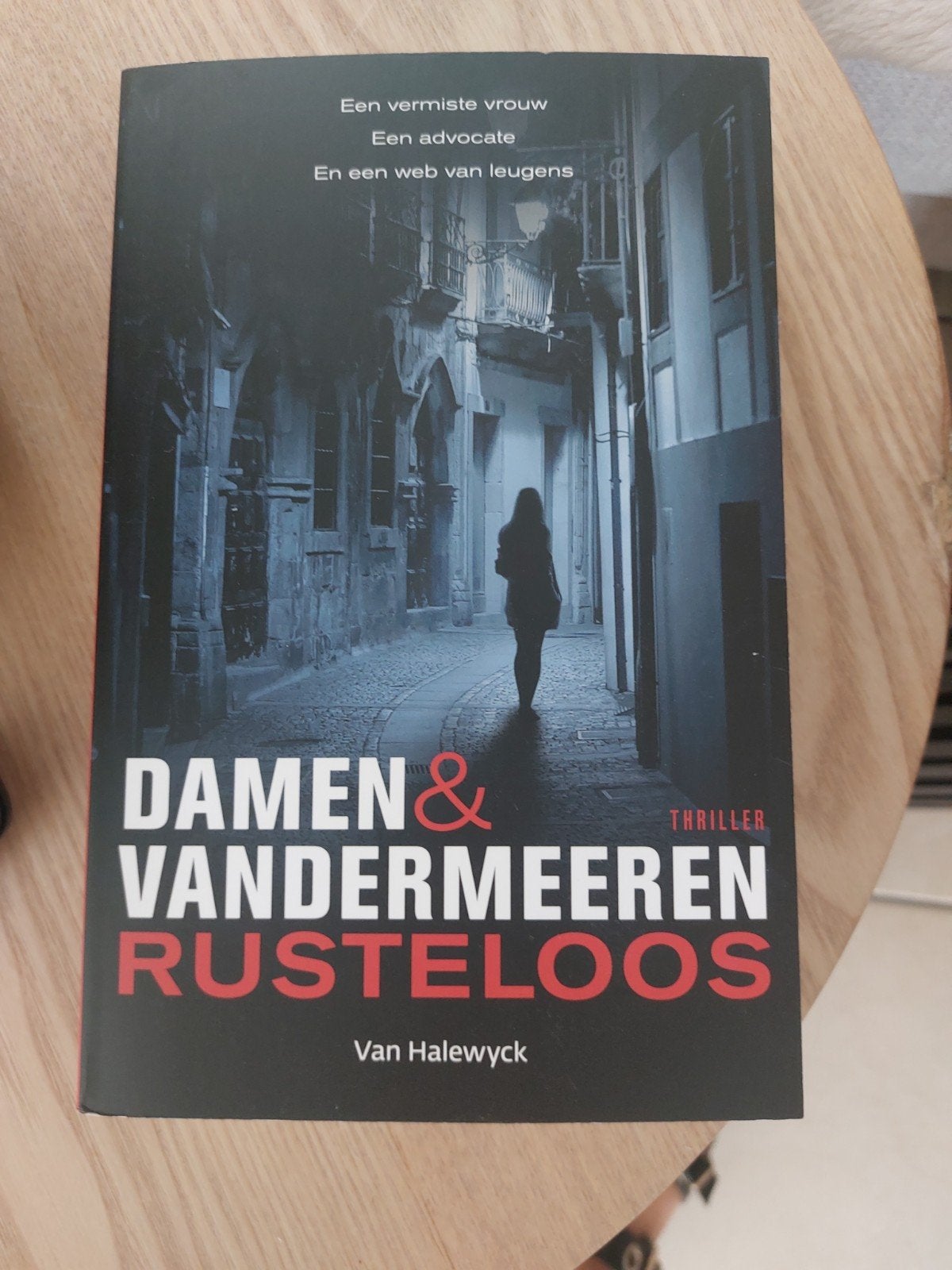 Damen en Vandermeeren  -Rusteloos, Boeken, Ophalen of Verzenden
