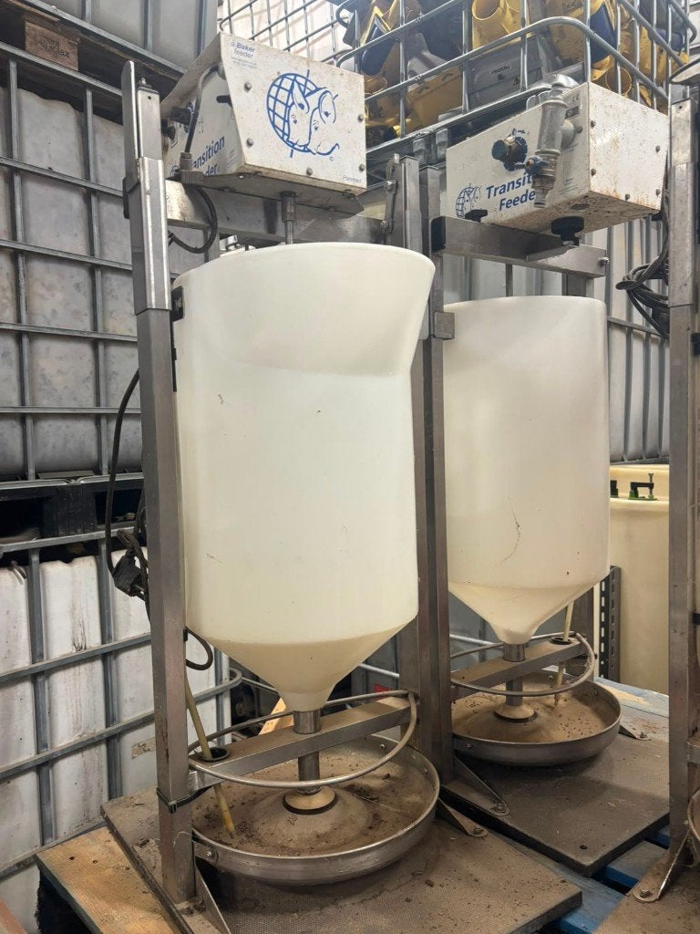 Milkiewean Transition Feeders [503]