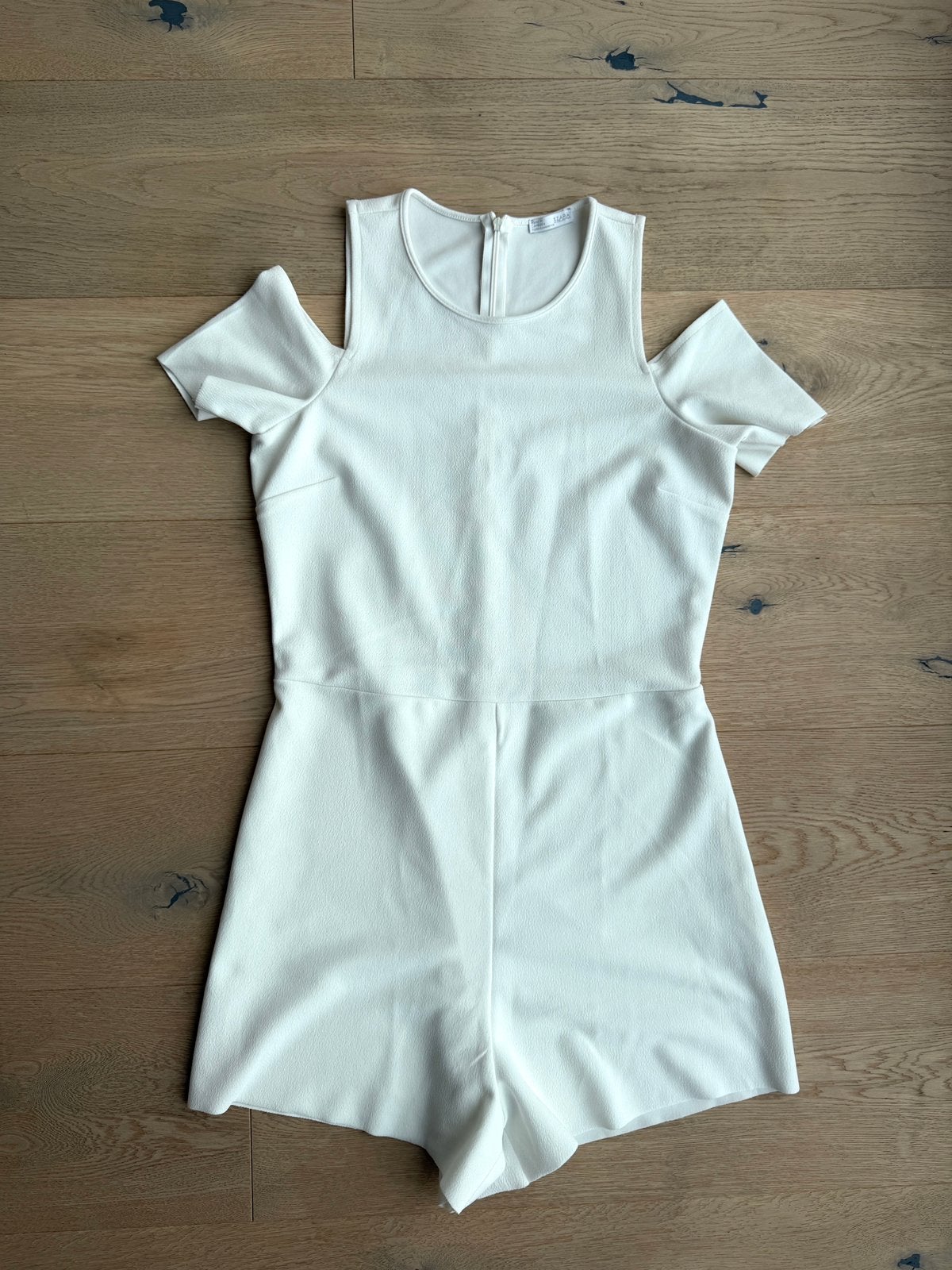 Playsuit Zara • S-M, Kleding | Dames, Jumpsuits, Zo goed als nieuw, Maat 38/40 (M), Wit, Ophalen of Verzenden