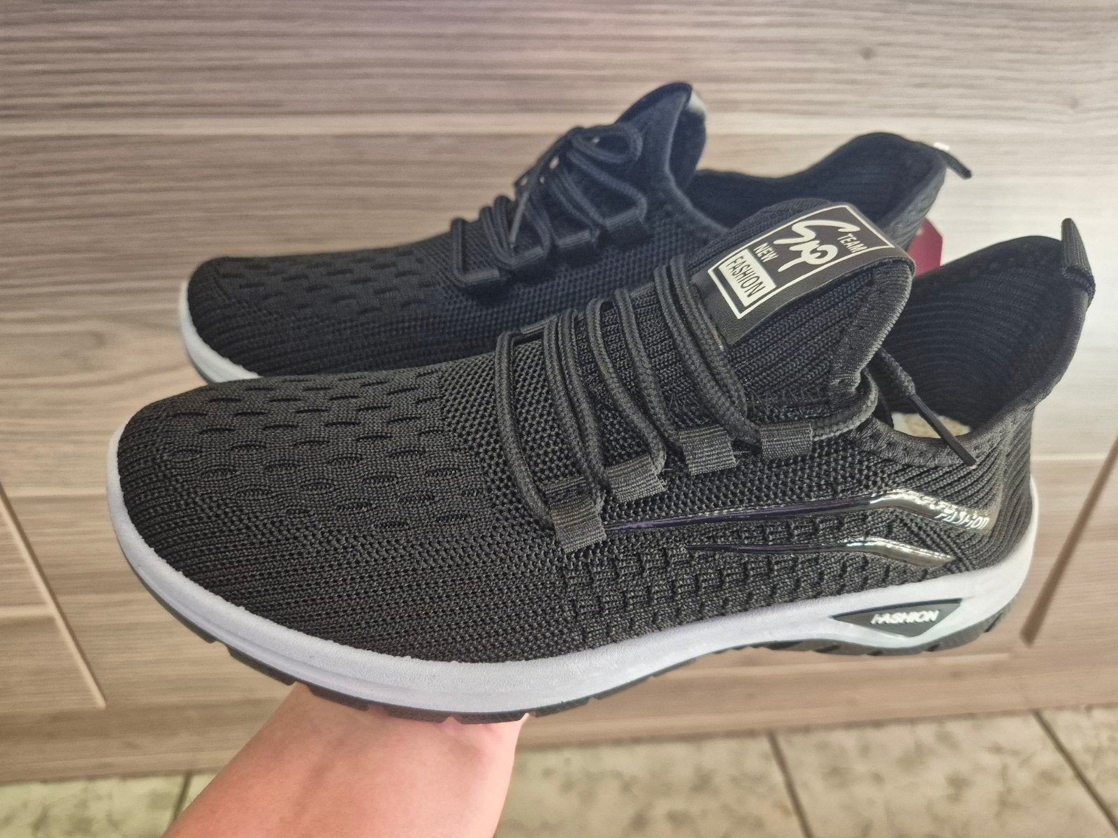 nieuwe schoenen maat 40, Enlèvement ou Envoi