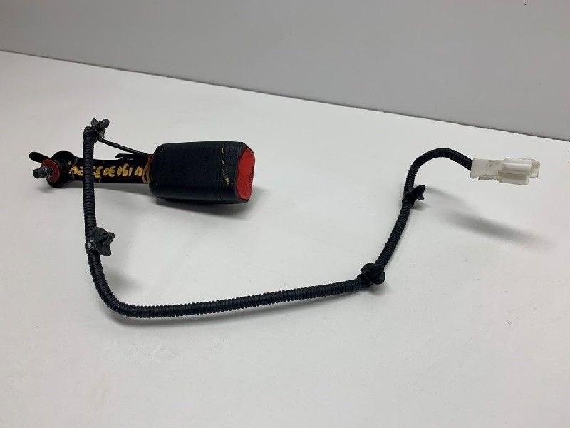 BOUCLE DE CEINTURE DE SECURITE AVANT DROIT Kia Venga, Utilisé, Kia