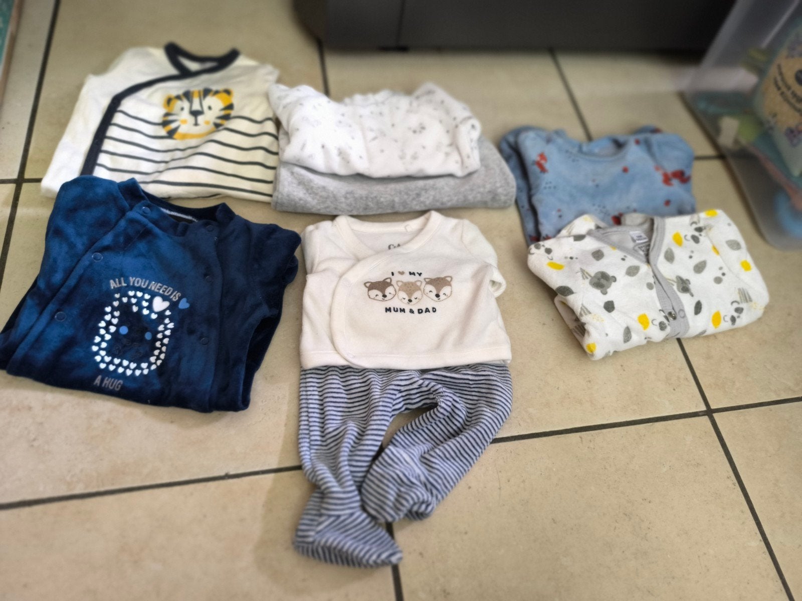 Pyjamas bébés taille 50cm, Enlèvement