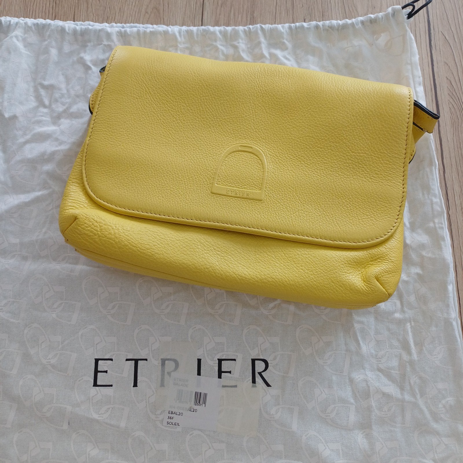 Etrier tas met lichte gebruiksporen, Bijoux, Sacs & Beauté, Sacs | Sacs Femme, Enlèvement ou Envoi, Comme neuf, Jaune, Autres types
