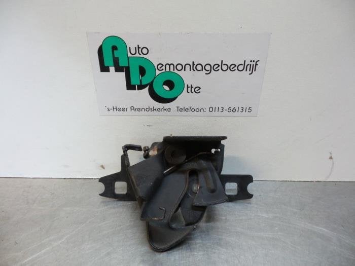 Slotmechaniek Motorkap van een Volkswagen Lupo (Lupo 98-), Gebruikt, -, Volkswagen, -