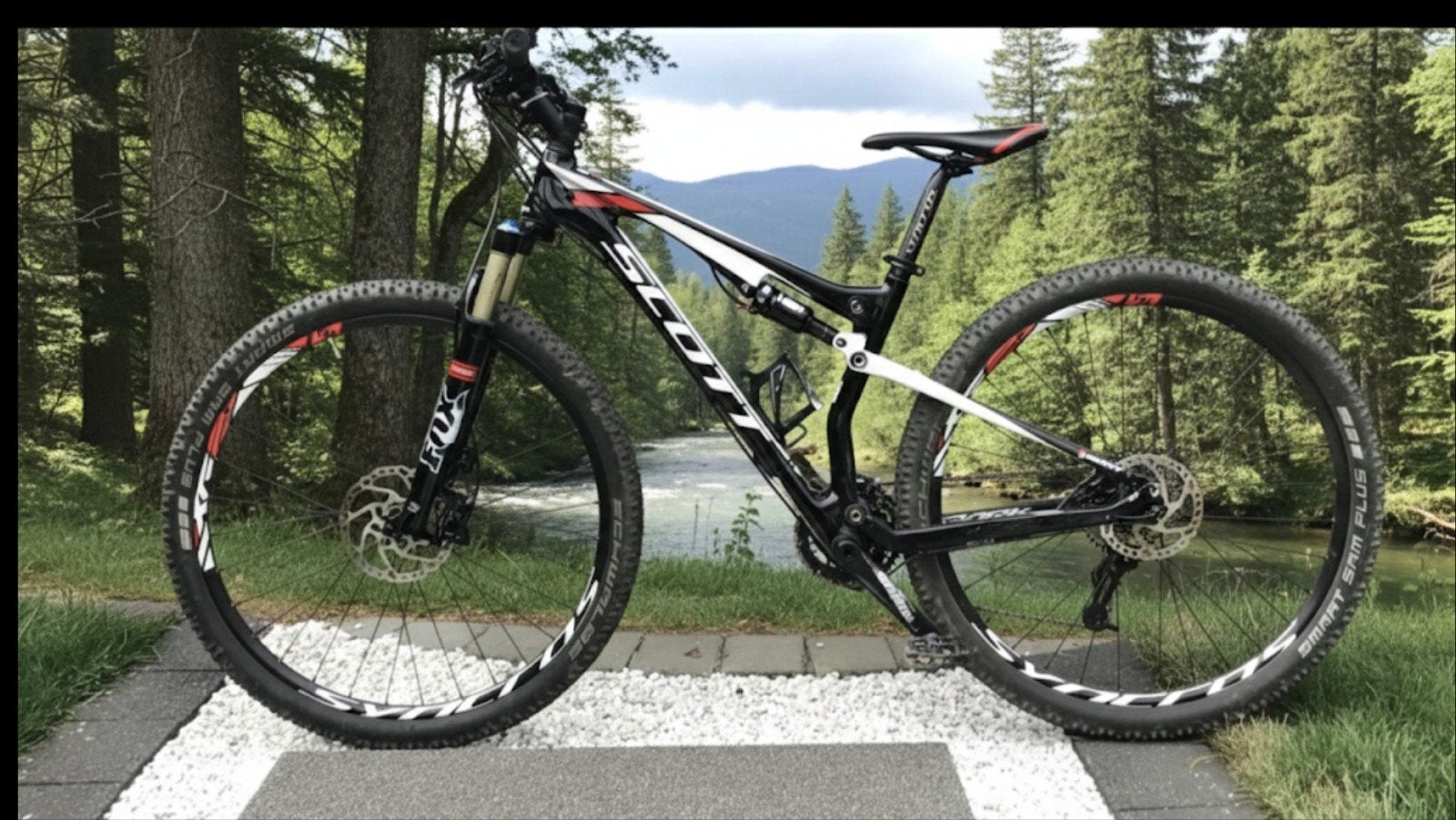 Scott 930 fox MTB 
Fully met dropperzadelpen. Schakelt goed, Fietsen en Brommers, Fietsen | Mountainbikes en ATB, Fully, Ophalen