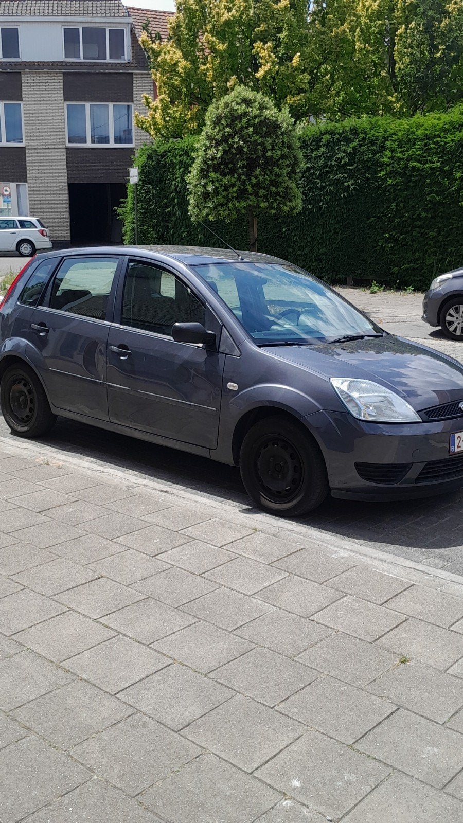 2 AUTOS MOGEN WEG VOOR 2500 EURO, Auto's, Opel, Particulier, Euro 4, Te koop, Zafira