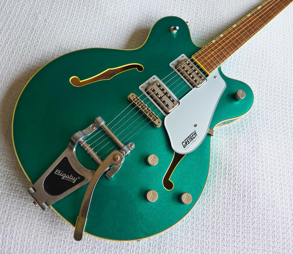 Gretsch DC G5622T Georgia Green et TV Jones., Musique & Instruments, Enlèvement ou Envoi, Comme neuf, Semi-solid body, Autres marques