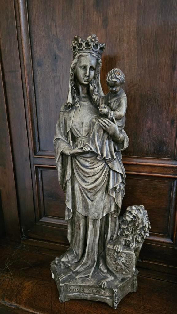 Onze lieve vrouw van Vlaanderen, Antiek en Kunst, Ophalen
