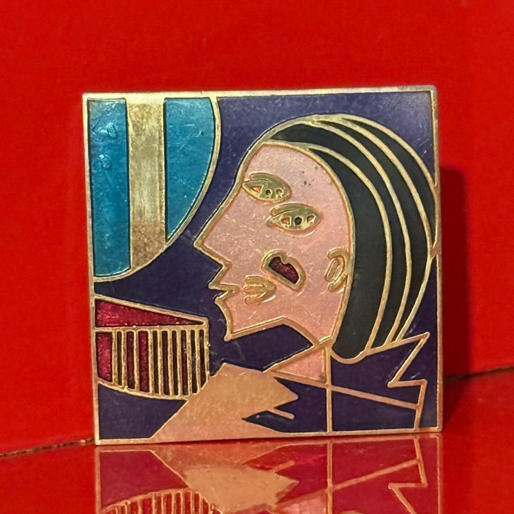 Pablo Picasso style Cubism Enamel Portrait Brooch, modernist, Verzamelen, Ophalen of Verzenden, Gebruikt, Figuurtje, Speldje of Pin