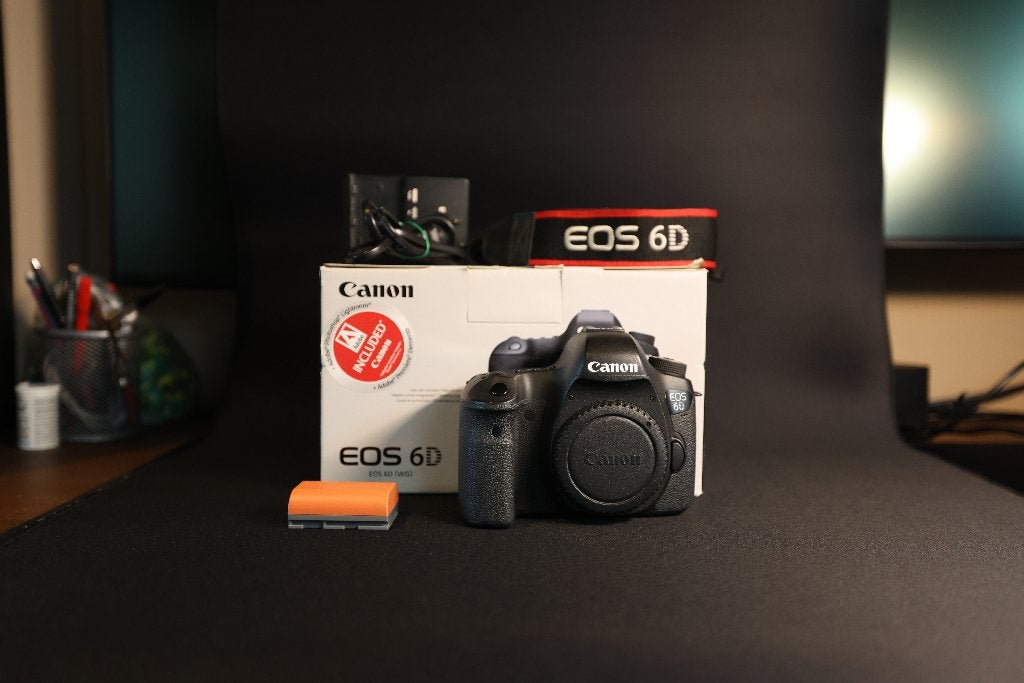 Canon EOS 6D Body, TV, Hi-fi & Vidéo, Sans zoom optique, 20 mégapixels, Canon, Câble USB