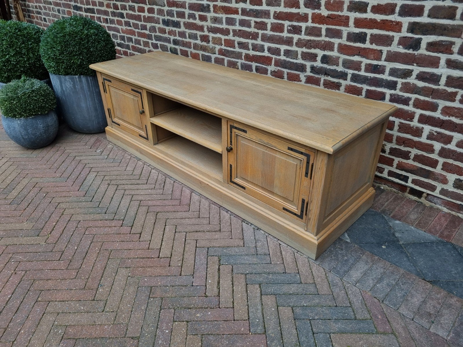 Art du meuble TV en chêne :, Maison & Meubles, 25 à 50 cm, ., Moins de 100 cm, 150 à 200 cm