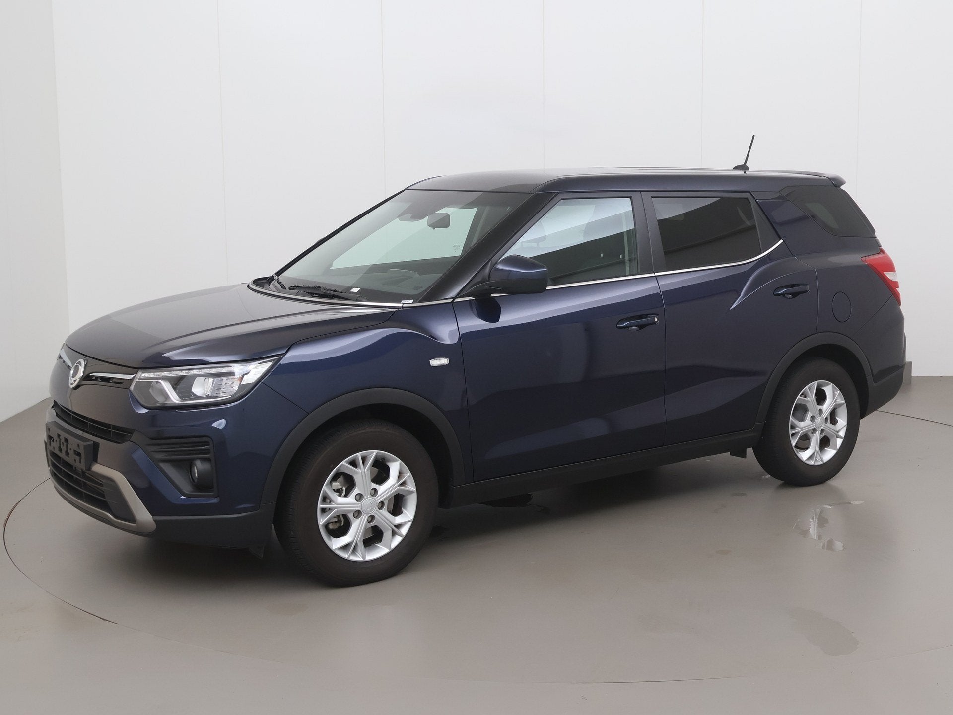 Ssangyong Grand Tivoli t-gdi 2WD amber 163, Overige modellen, Blauw, Bedrijf, Handgeschakeld