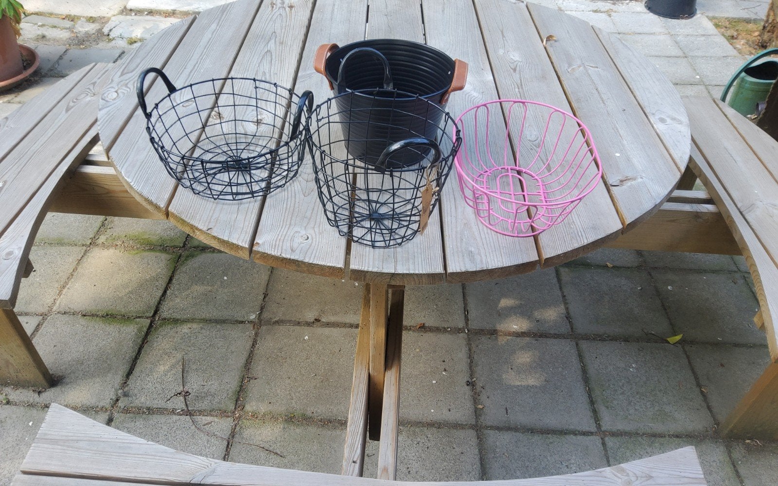 4 nieuwe ijzeren manden, Huis en Inrichting, Ophalen, Nieuw, Metaal, Mand