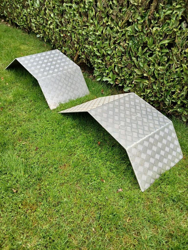 2 plaques à damier., Bricolage & Construction, Métaux, Enlèvement, Comme neuf, Aluminium