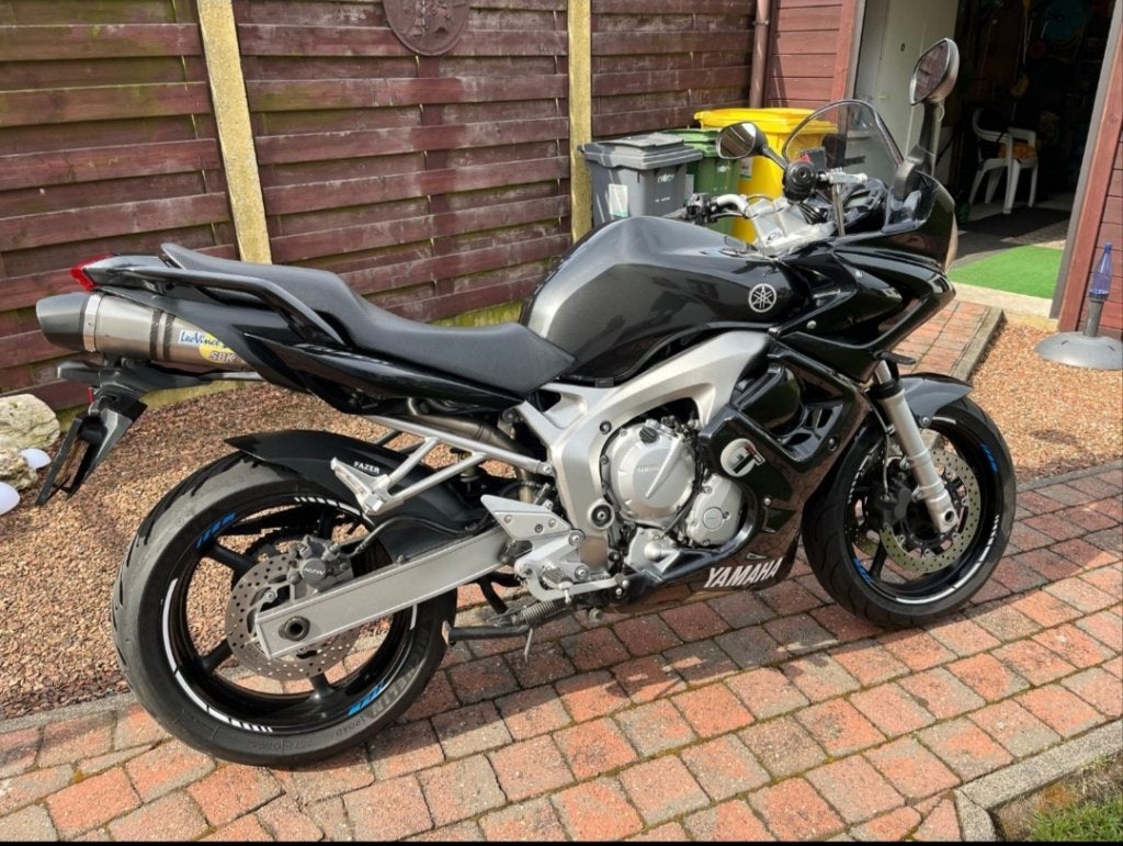Yamaha fazer 600, Motos, Occasion, 4 cylindres, Manuelle, Permis Moto A