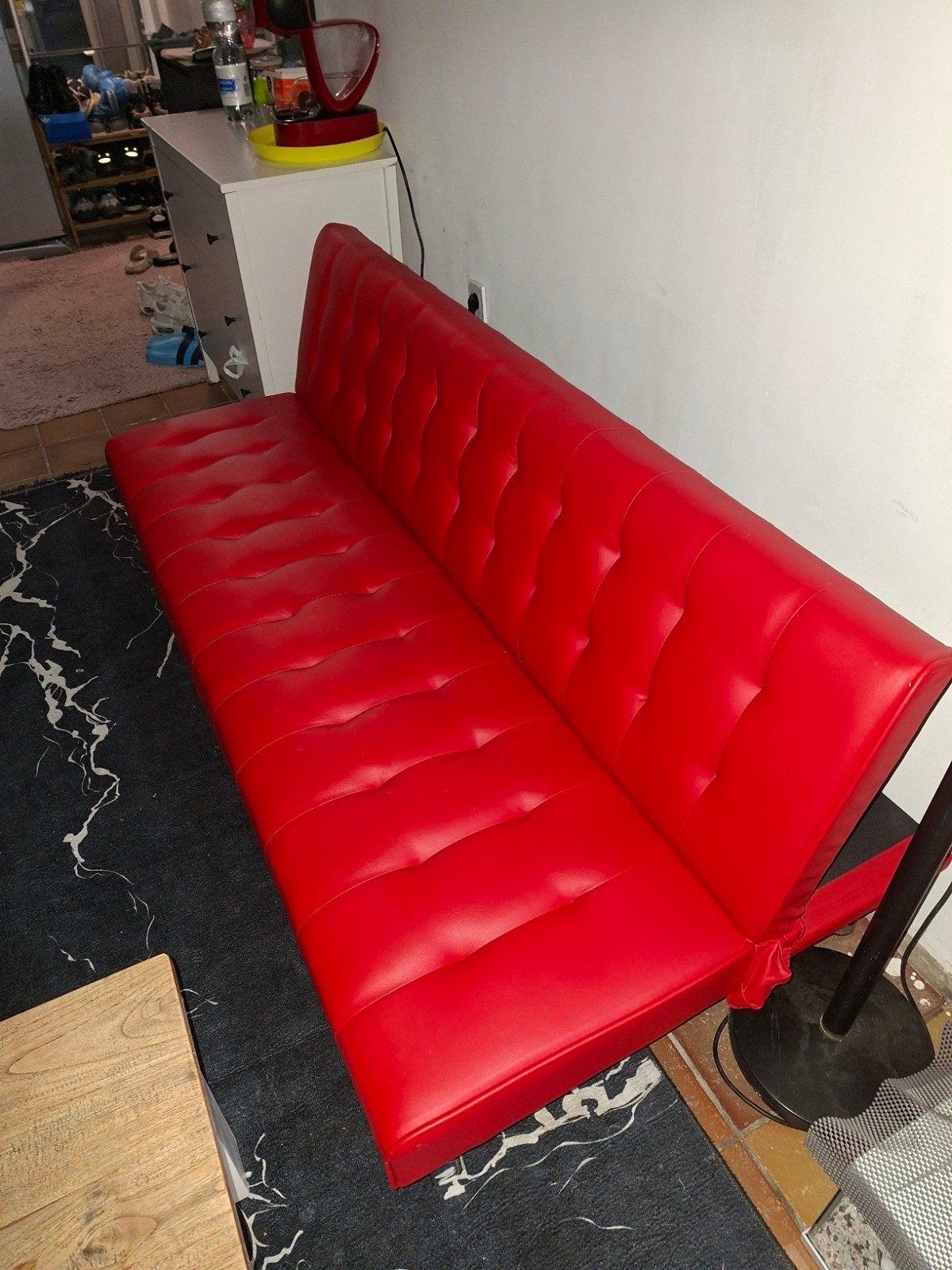 Canapé-lit en cuir rouge/canapé-lit (clic), Maison & Meubles, Rouge, 90 cm, Enlèvement, Utilisé