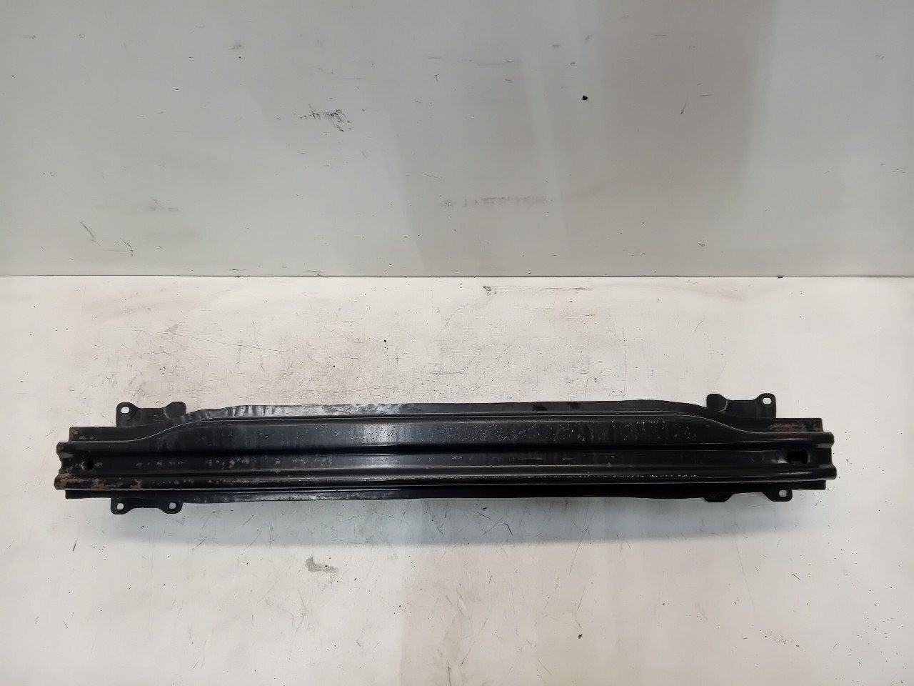 Bumperbalk achter Volkswagen Jetta, Onderdelen@venauto.nl, Van der Ven Autorecycling B.V., Gebruikt, Ettenseweg 76, 4706 PB Roosendaal, The Netherlands